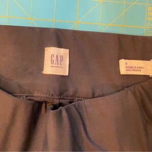 GAP Maternity Knit Black Pants Size 4